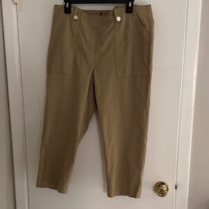 Zac & Rachel Khaki Button-Accent Capris